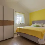 Luxurious In Дом отдыха